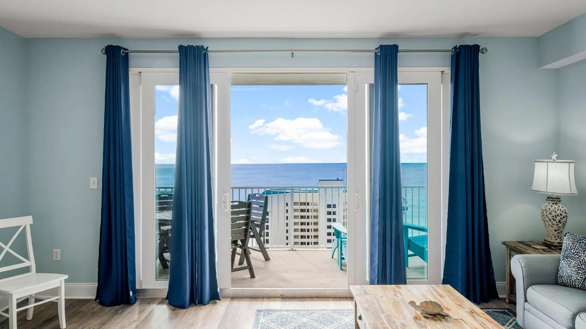 Laketown Wharf #1517 By Nautical Properties Panama Stadt